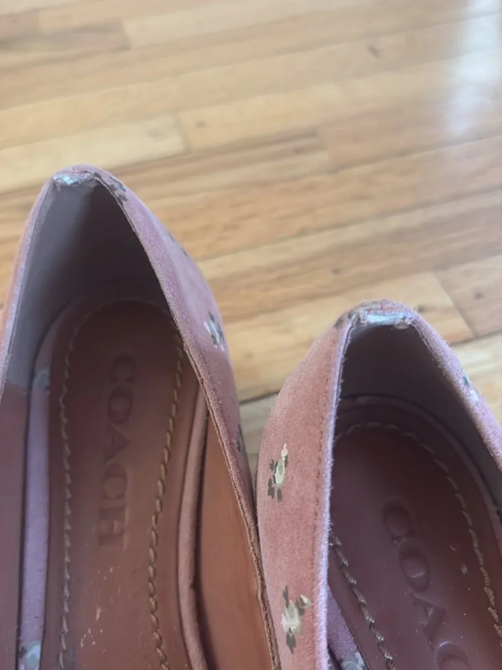 Coach Seude Pump With Prairie Print - Picture 5 of 10